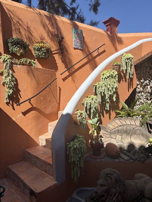Courtyard at Fabrica La Aurora