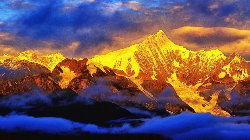 Meili Snow Mountain